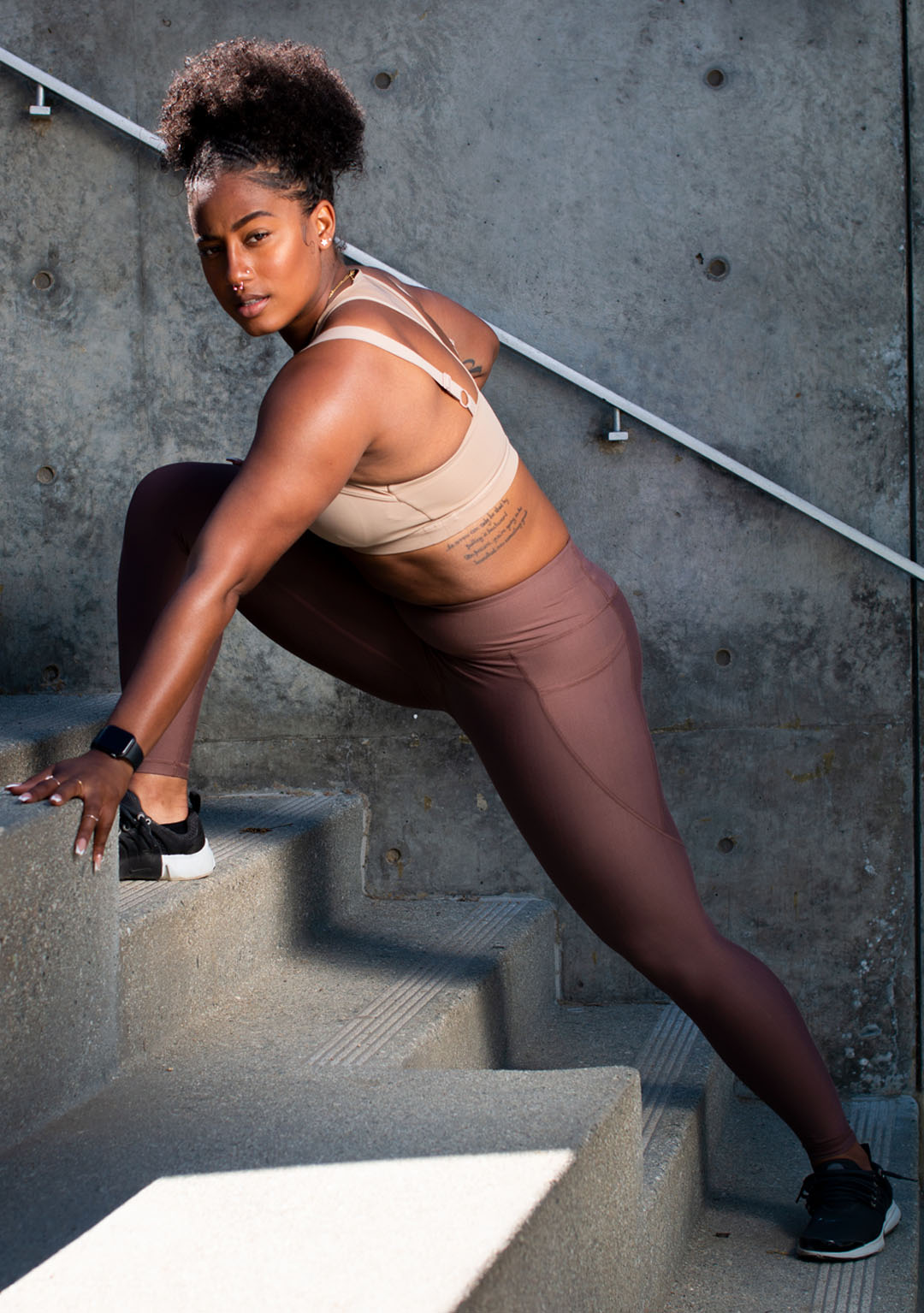 Mocha Uplift 7/8 Legging – Gymwrap By Nicole Ari Parker
